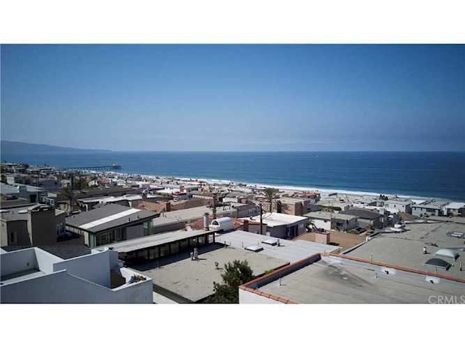 323 23rd Street Manhattan Beach, CA 90266 | MLS SB18242753 Photo 1