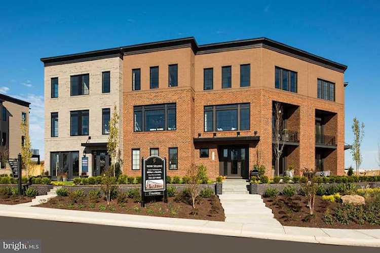 0 Lavallette Square Ashburn, VA 20148
