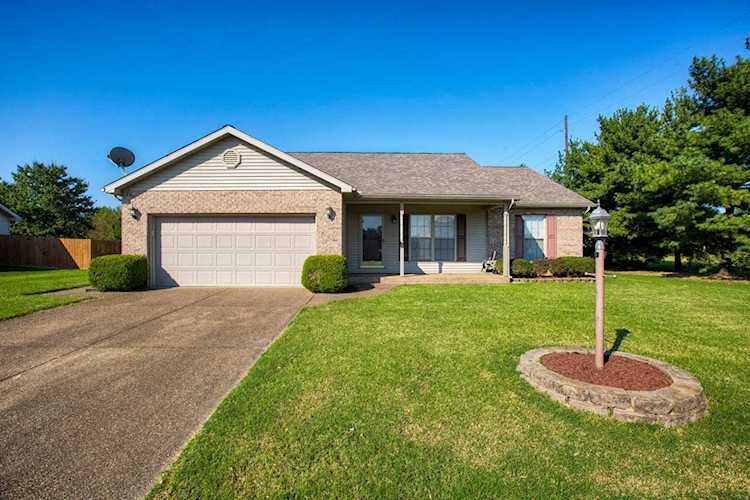 4007 Trinity Drive Newburgh In 47630 Mls 201845440