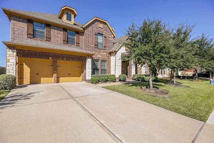 20118 Stoneview Dr Richmond, TX 77407