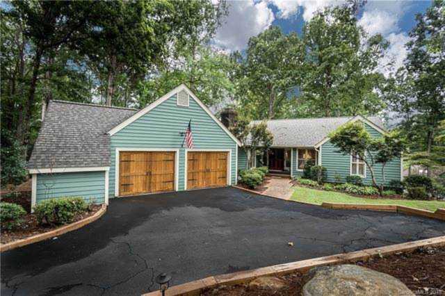 23 Hickory Nut Ln Lake Wylie, SC 29710 | MLS 3442664 Photo 1