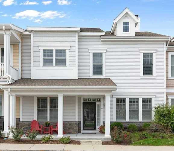 103 Buckley Pl #103 Hingham, MA 02043 | MLS 72408062 Photo 1