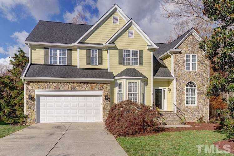 1721 Cheshire Bridge Road Durham, NC 27712 | MLS 2227137 Photo 1