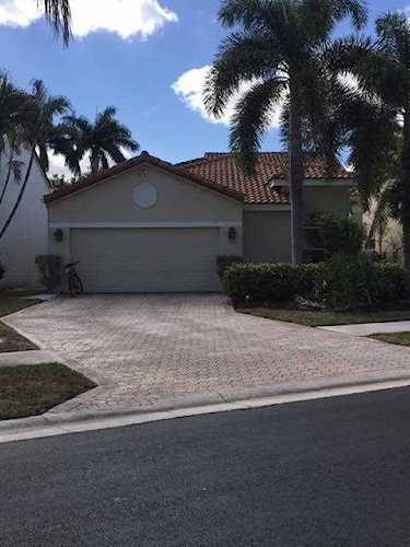 17033 Newport Club Drive Boca Raton, FL 33496 - MLS# RX-10486529 | BocaRatonRealEstate.com Photo 1