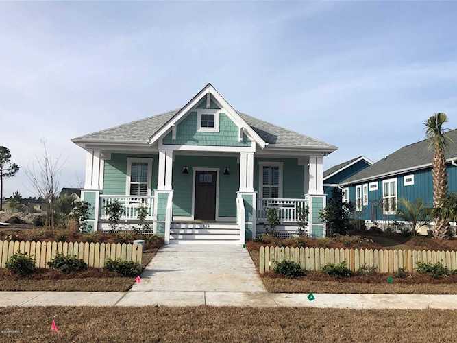 Home For Sale At 1319 Star Grass Way, Leland NC in Brunswick Forest Photo 1
