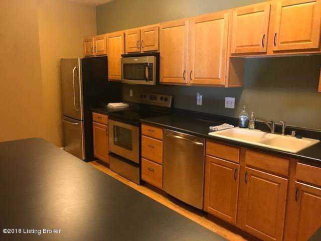 2704 Bradford Commons Dr #101 Louisville, KY 40299 | MLS 1516620 Photo 1