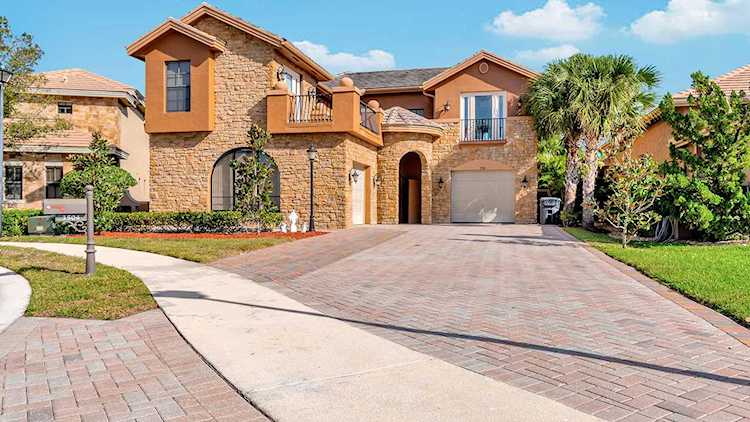 3504 Collonade Drive Wellington, FL 33449 | MLS RX-10492295 Photo 1