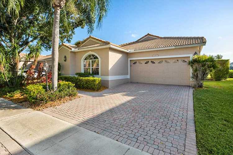6417 Brava Way Boca Raton, FL 33433 - MLS# RX-10493145 | BocaRatonRealEstate.com Photo 1