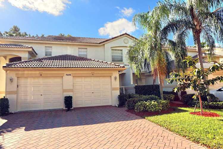 7886 Laina Lane #1 Boynton Beach, FL 33437 - MLS# RX-10493917 | BoyntonBeachRealEstate.com Photo 1