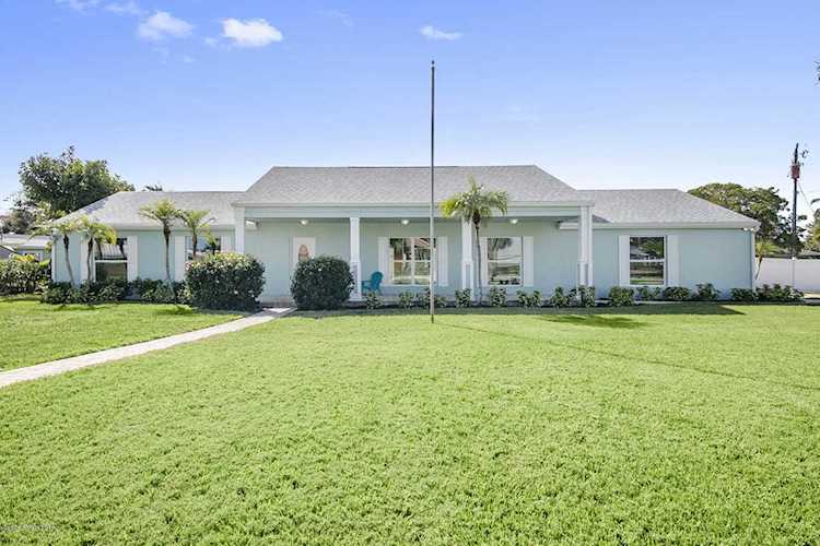 1742 Bayshore Drive Cocoa Beach, FL 32931 | MLS 833734 Photo 1