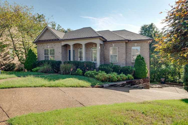 481 Summit Oaks Dr Nashville, TN 37221 | MLS 2002115 Photo 1