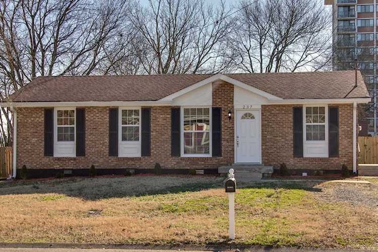 237 Becklea Dr Madison, TN 37115 | MLS 2002137 Photo 1