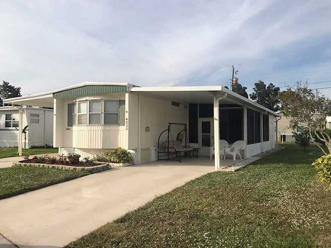 4235 Meadow View Drive Boynton Beach, FL 33436 - MLS# RX-10494072 | BoyntonBeachRealEstate.com Photo 1