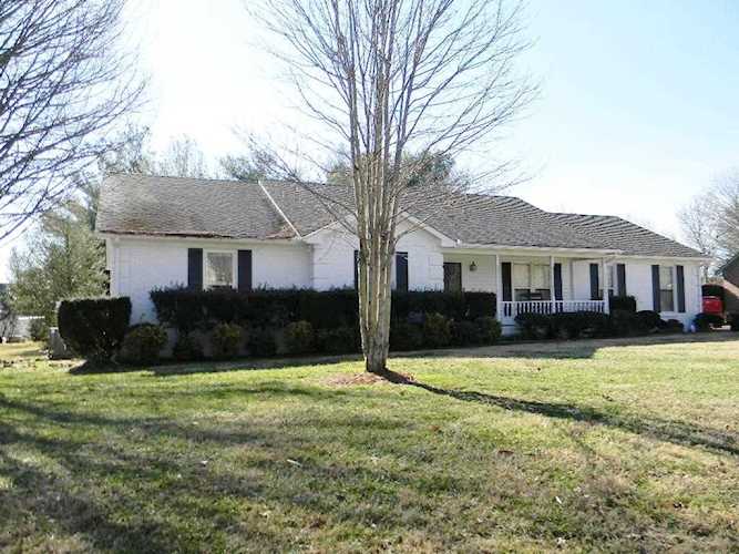703 Majesty Dr Murfreesboro, TN 37129 | MLS 2002231 Photo 1