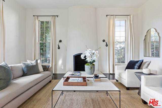 1608 N Genesee Avenue, Los Angeles, CA 90046 | MLS #19421568 Photo 1