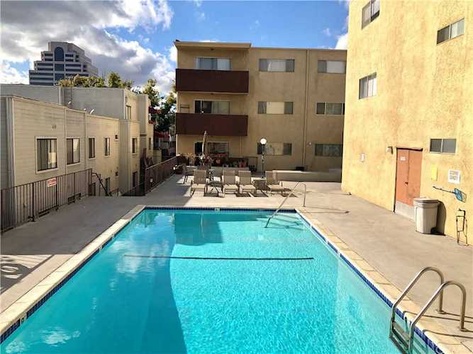 620 N Kenwood Street #210, Glendale, CA 91206 | MLS #WS19008400 Photo 1