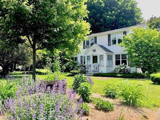 Oxford Ma Homes For Sale and South Shore MLS Listings from Red Door Real Estate Photo 1