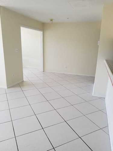 2305 N Congress Avenue #25 Boynton Beach, FL 33426 - MLS# RX-10494851 | BoyntonBeachRealEstate.com Photo 1
