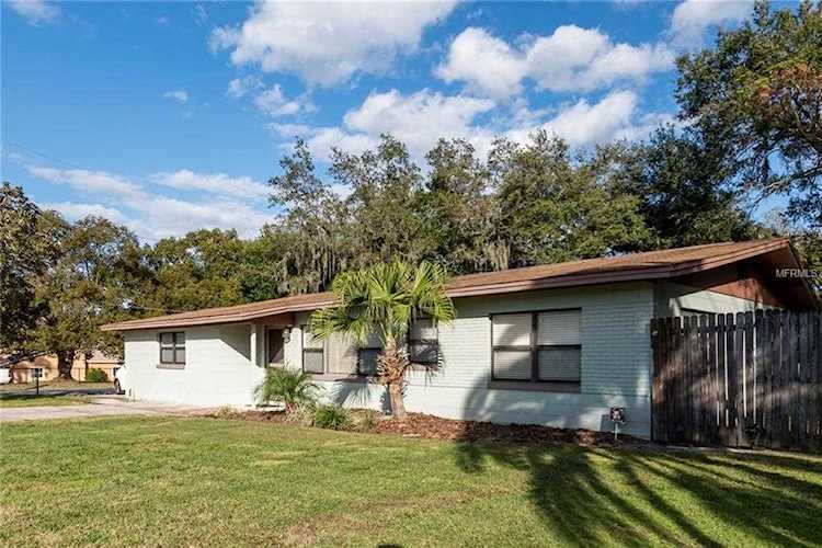1123 S Bear Lake Road Apopka, FL 32703 | MLS O5756573 Photo 1