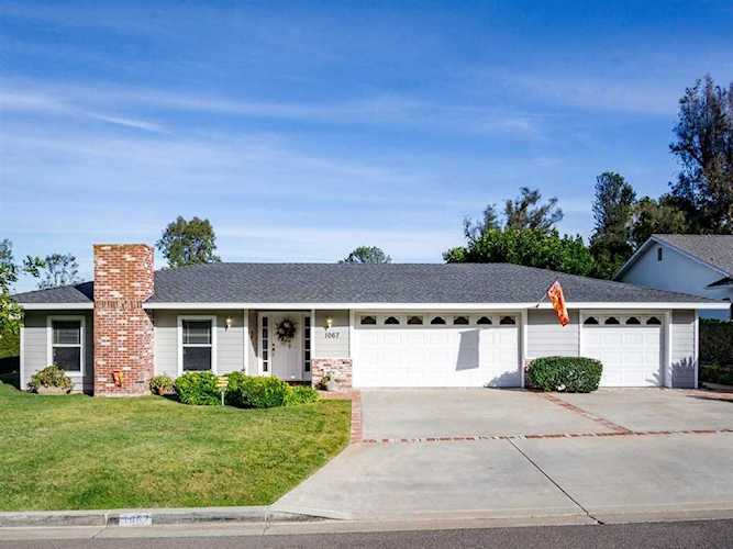 1067 San Pablo Drive San Marcos, CA 92078 | MLS 190002615 Photo 1