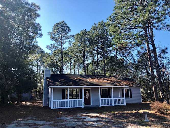 233 E 11th Street Southport, NC 28461 | MLS 100145760 Photo 1