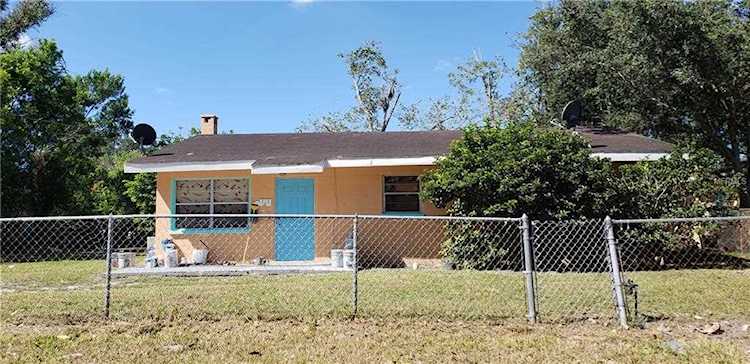 808 E 25Th Street Bradenton, FL 34208 | MLS A4423843 Photo 1