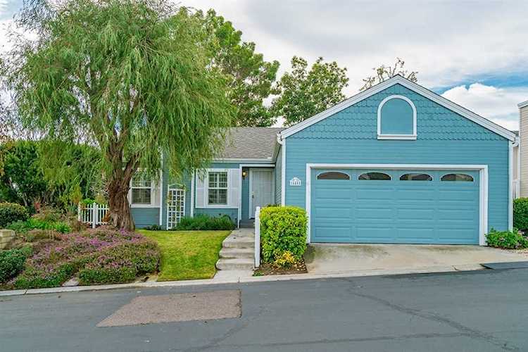 4455 Sapphire Lane Oceanside, CA 92056 | MLS 190002626 Photo 1