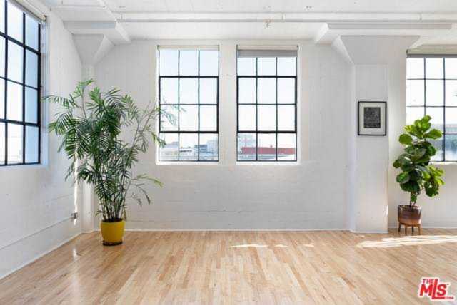 420 S San Pedro Street #324, Los Angeles, CA 90013 | MLS #19423128 Photo 1