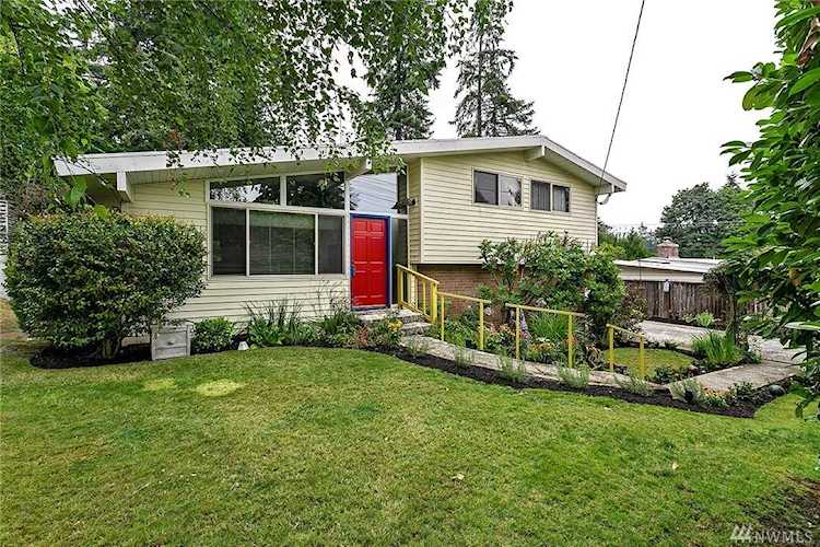 8419 220th St SW Edmonds, WA 98026 | MLS ® 1399242 Photo 1