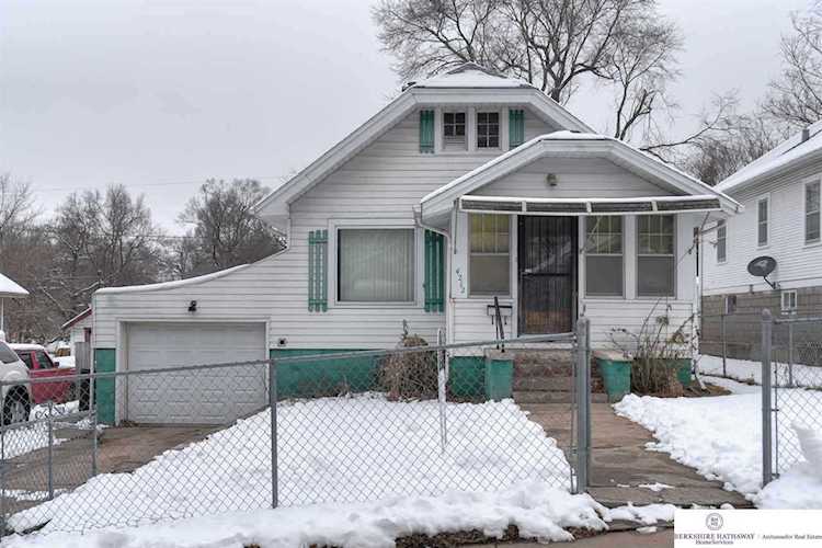 4212 Corby St Omaha, NE 68111 | MLS 21900663 Photo 1