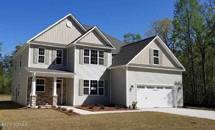 Home For Sale At 192 W Huckleberry Way, Rocky Point NC in The Reserve On Island Creek Photo 1