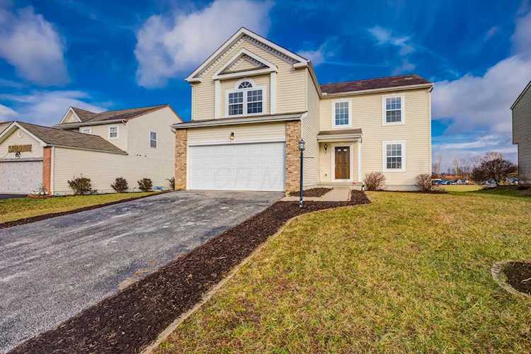 400 Evergreen Circle Pickerington, OH 43147 | MLS 219000878 Photo 1