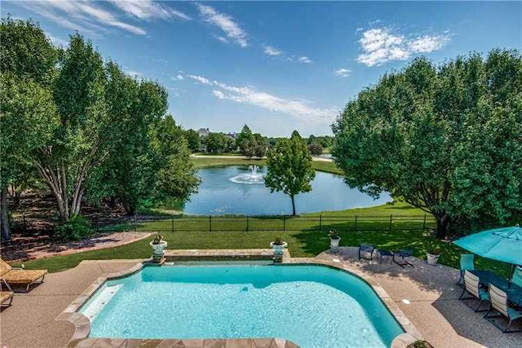 1305 Silverlake Road Mckinney, TX 75072