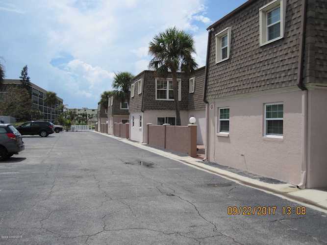 390 W Cocoa Beach Causeway #335 Cocoa Beach, FL 32931 | MLS 834735 Photo 1