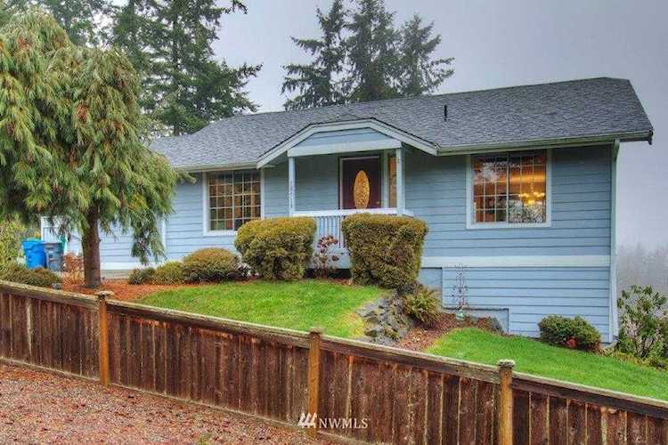 18519 4th St E Lake Tapps, WA 98391 | MLS ® 1406442 Photo 1
