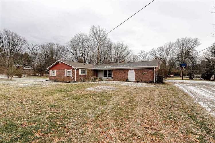 1009 Springcrest Drive Plainfield, IN 46168 | MLS 21617002 Photo 1