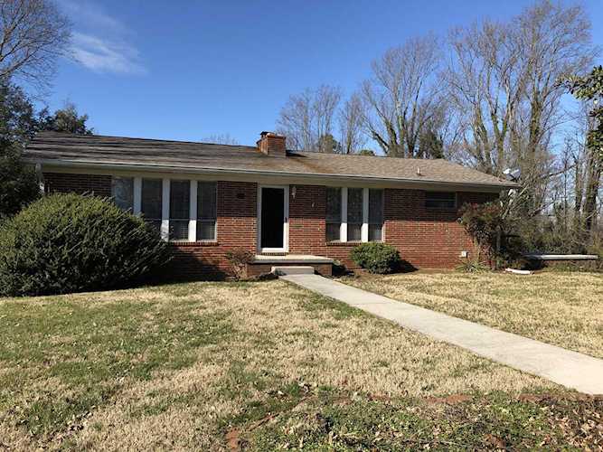 1414 Johnathan Dr Louisville, TN 37777 | MLS 1068791 Photo 1