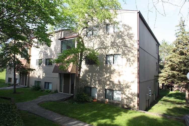 49 Oak Hill Colony #5 Fox Lake, IL 60020 | MLS 10266790 Photo 1