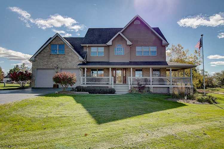 2509 Fox Bluff Ln Spring Grove, IL 60081 | MLS 10267013 Photo 1