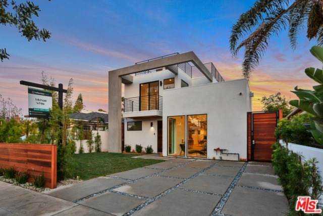 1050 Amoroso Place, Venice, CA 90291 | MLS #19428376 Photo 1