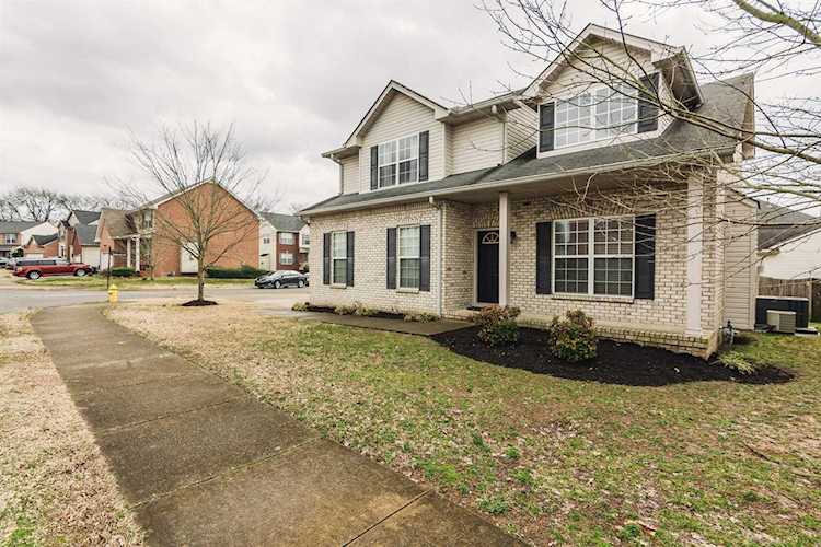 100 Meadow Creek Ct Hendersonville, TN 37075 | MLS 2010139 Photo 1