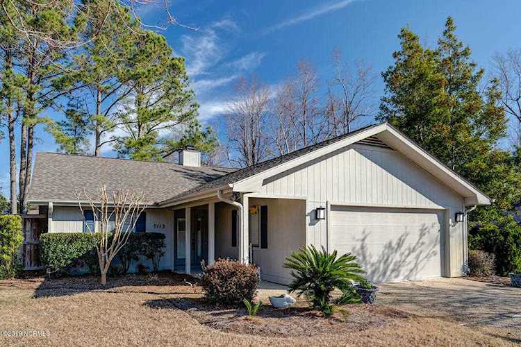 Home For Sale At 7113 Key Pointe Drive, Wilmington NC in Covil Estates Photo 1