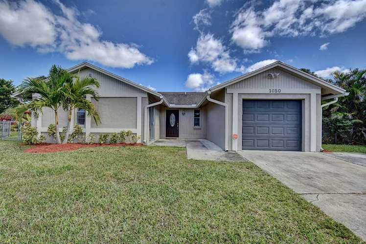 1050 Serenade Circle Royal Palm Beach, FL 33411 | MLS RX-10503083 Photo 1