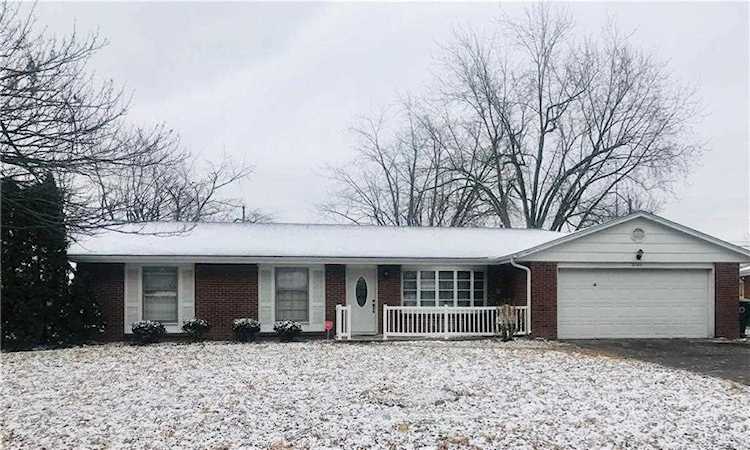 2101 W Cambridge Drive Muncie In 47304 Mls 21618136