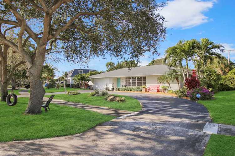 407 Quadrant Road North Palm Beach, FL 33408 | MLS RX-10503255 Photo 1