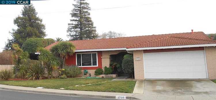 3784 Juniper Dr Concord, CA 94519 | MLS 40850444 Photo 1
