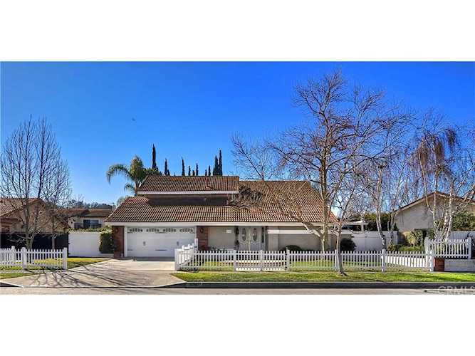 6160 E Baja Drive Anaheim Hills, CA 92807 | MLS PW19030103 Photo 1