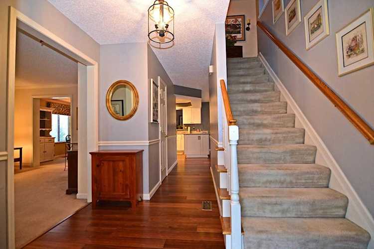 3264 Farmbrook Drive Grove City, OH 43123 | MLS 219003670 Photo 1