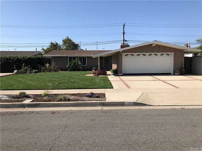 328 Hanover Drive Costa Mesa, CA 92626 | MLS NP19031258 Photo 1