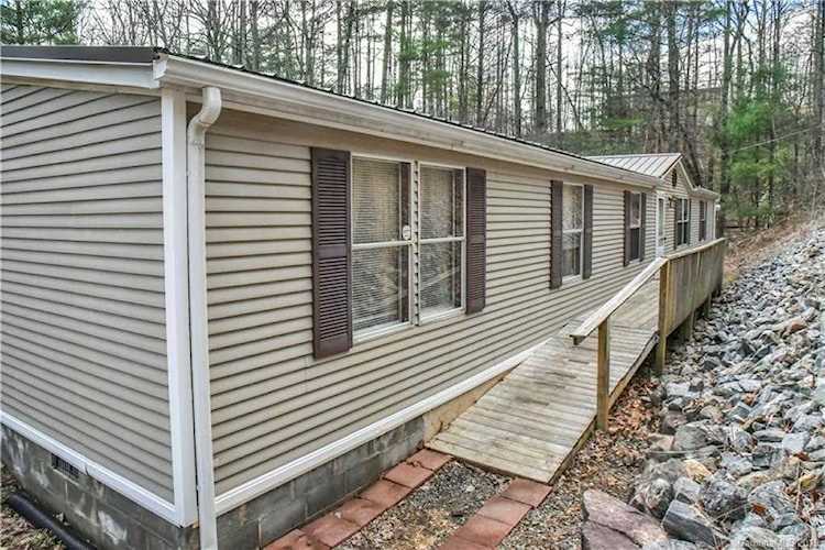 1114 Sharon Ridge Rd Fairview, NC 28730 | MLS 3466745 Photo 1
